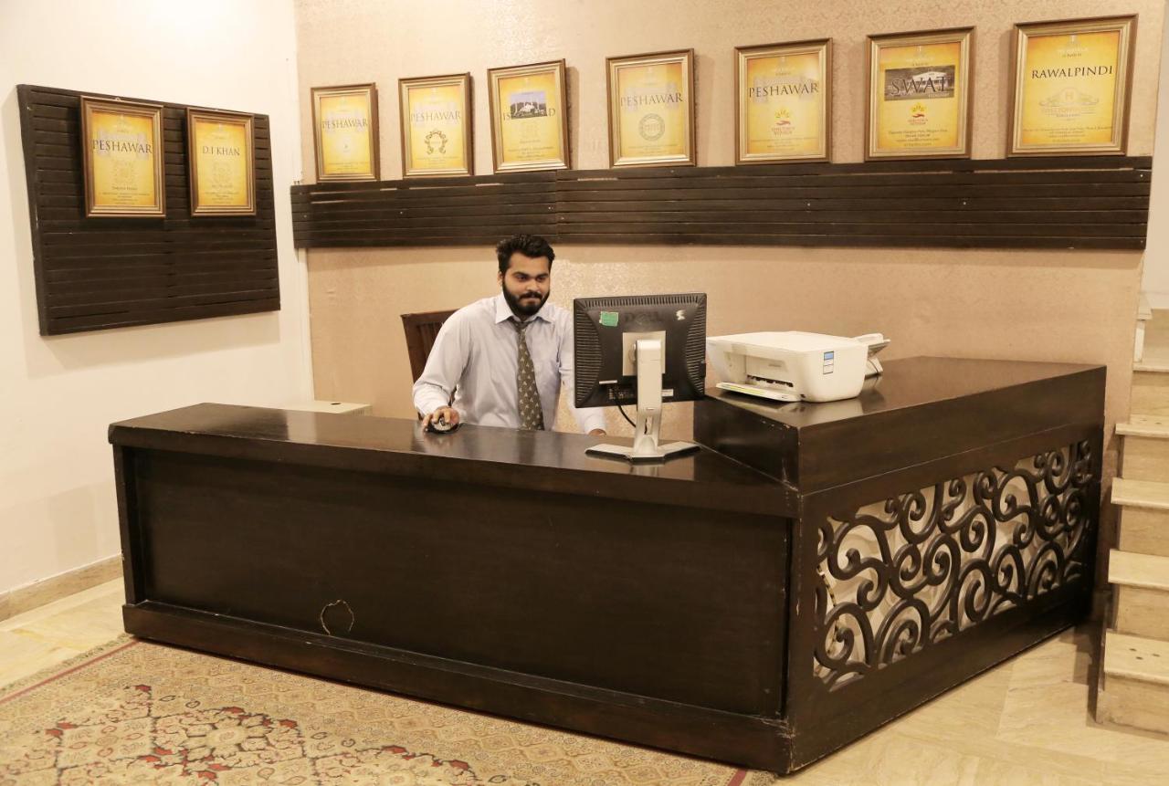 Shelton Hotel ลาฮอร์ ภายนอก รูปภาพ